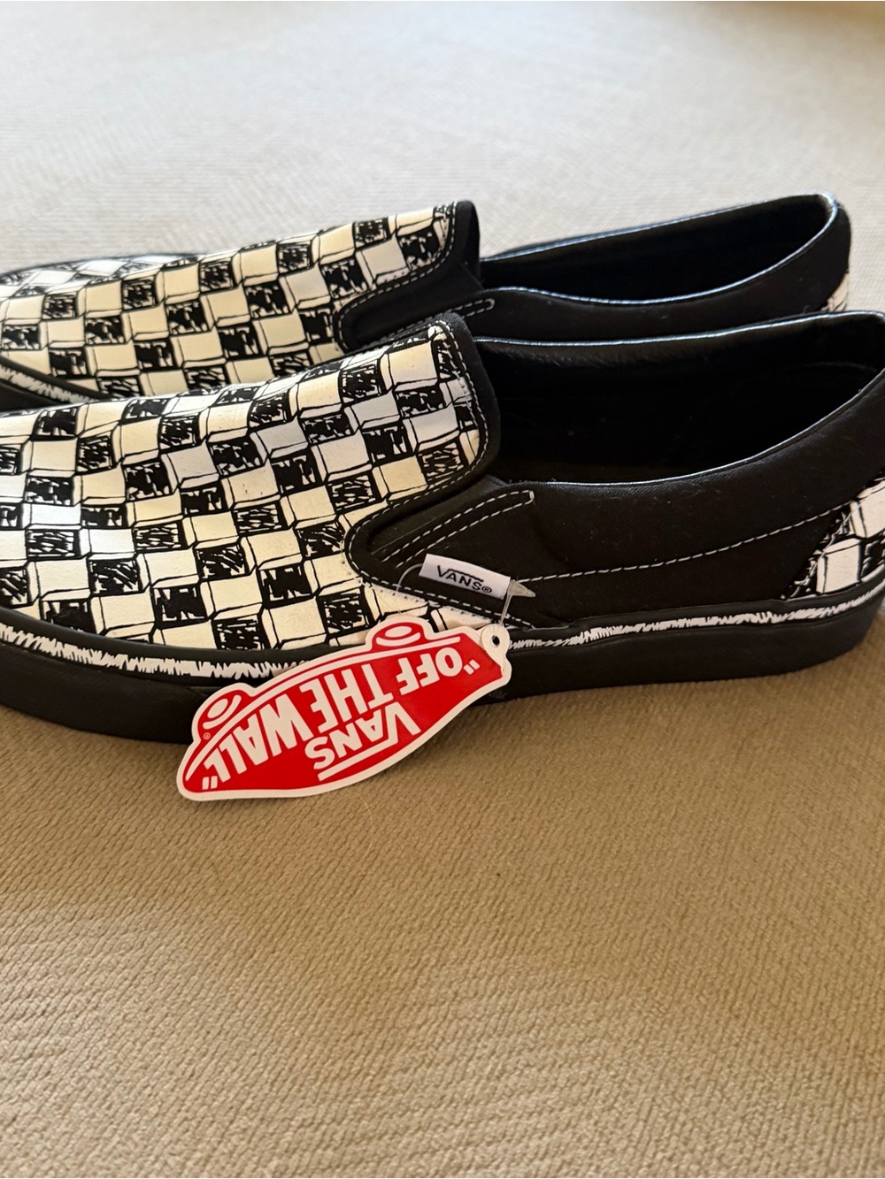 Vans Classic Slip-On Checkerboard Men’s Size 10 NEW NWT (black and white) - Picture 4 of 6